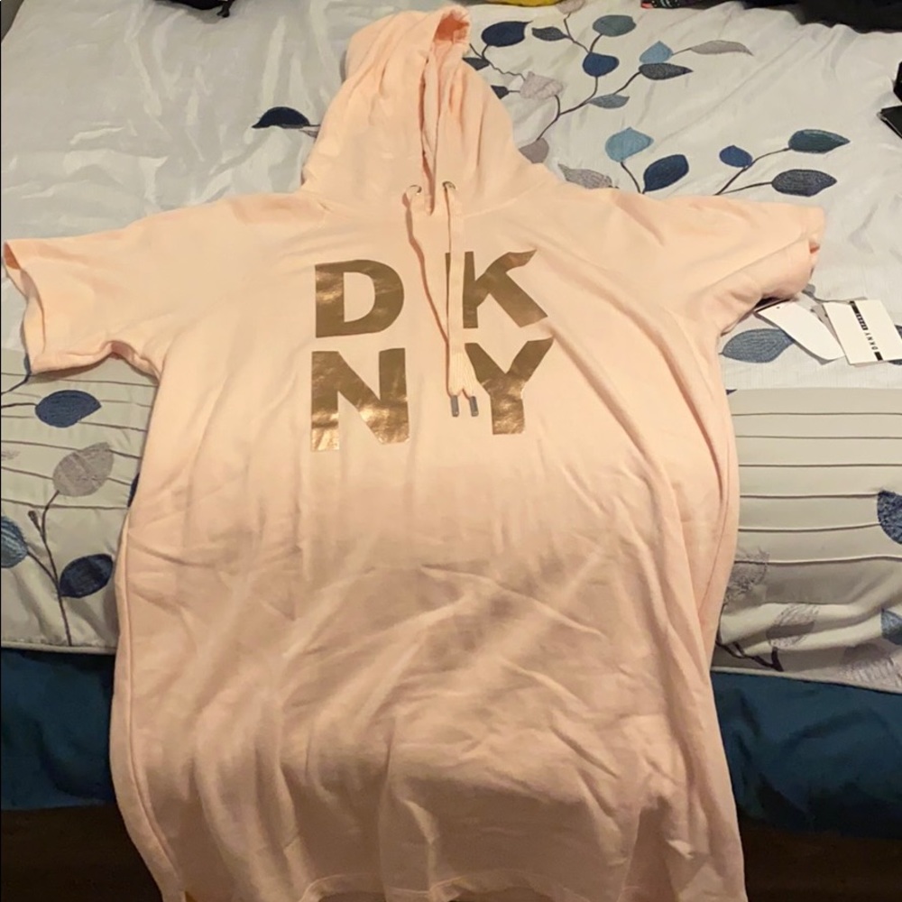 DKNY
